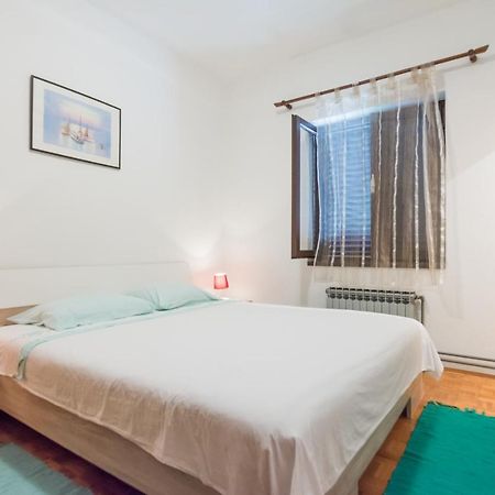 Apartman Zvjezda Biograd Na Moru Exterior photo