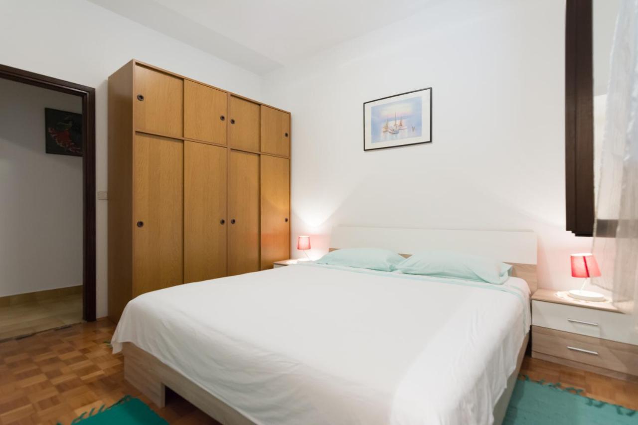 Apartman Zvjezda Biograd Na Moru Exterior photo